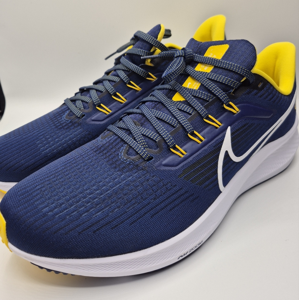 Nike Air Zoom Pegasus 39 LA Rams DR2051-400 Football Mens Size 12.5 NEW